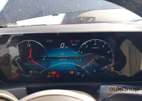 2021 Mercedes-Benz Glb 250 4Matic z USA, uszkodzony, nr VIN W1N4M4HB3MW124634